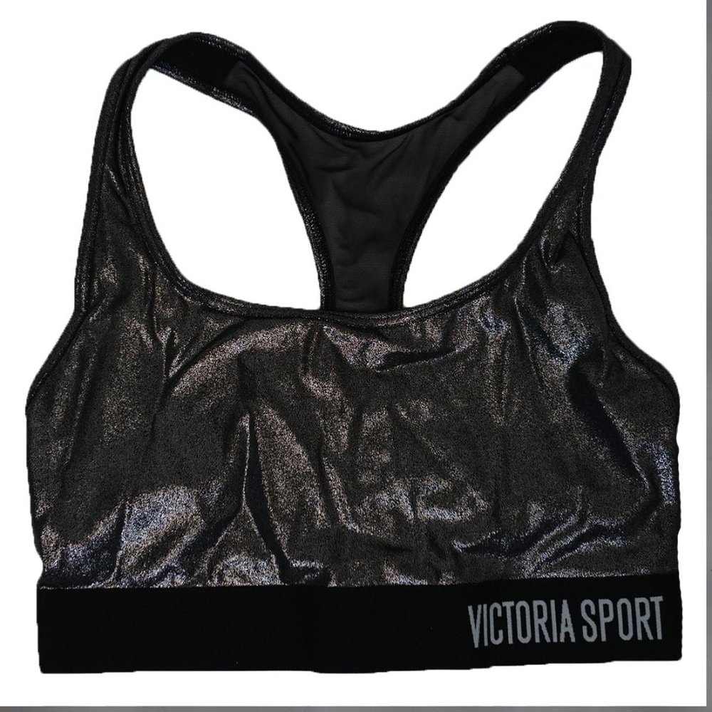 Victoria Sport | The Player Racerback Sport Bra